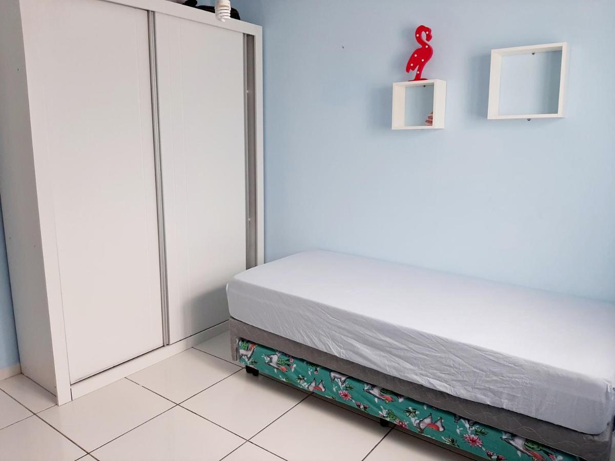 Linda Casa, 3 Quartos, Acomoda 10 Pessoas, Ha 1,5 Km Da Da Enseada Guaruja