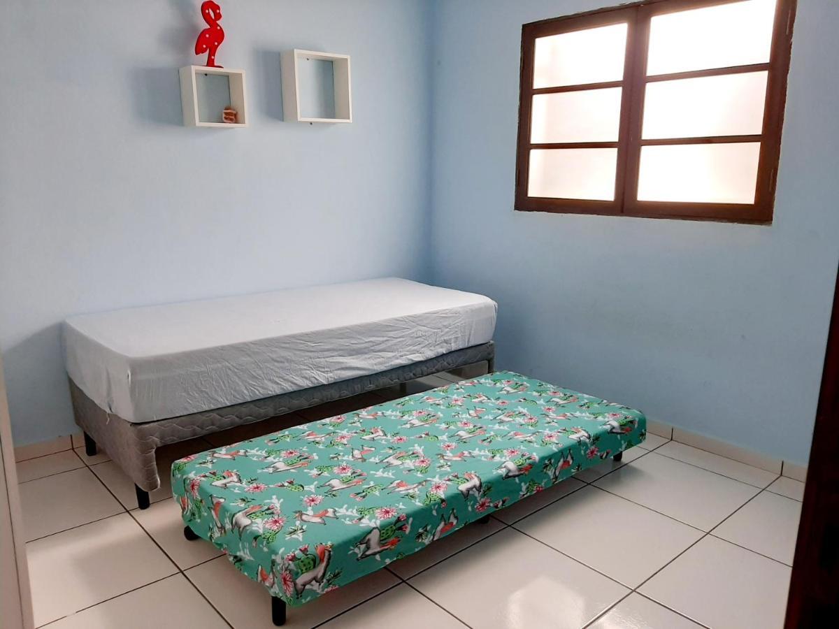 Casa de férias Linda Casa, 3 Quartos, Acomoda 10 Pessoas, Ha 1,5 Km Da Da Enseada *